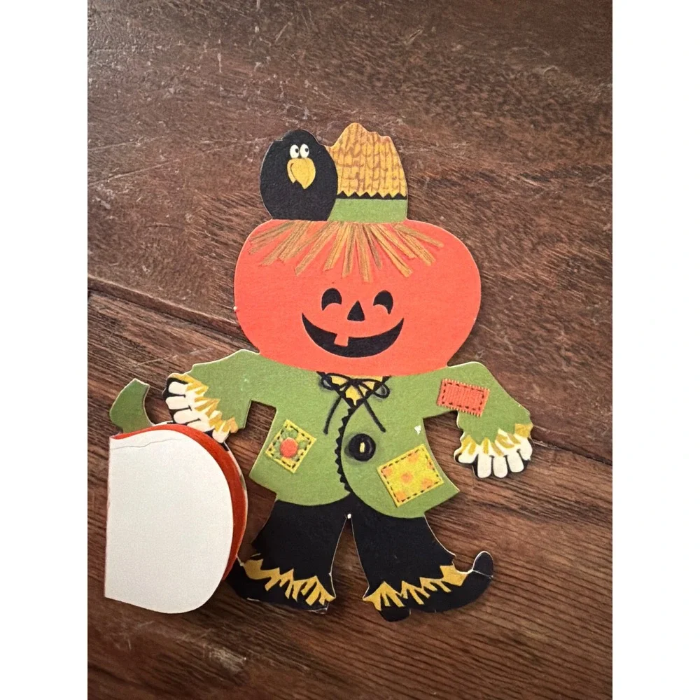 Vintage Hallmark Halloween Scarecrow Die Cut Card 3D Honeycomb Pumpkin 30HPF 4-4